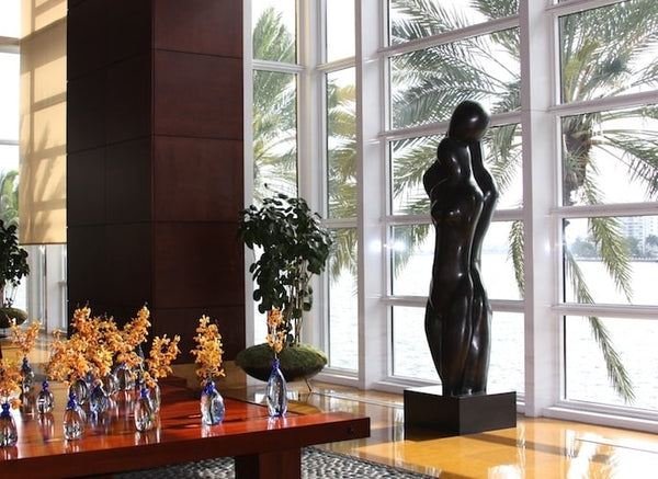 Couple in Love (Monumental Size) Sculpture Alevon